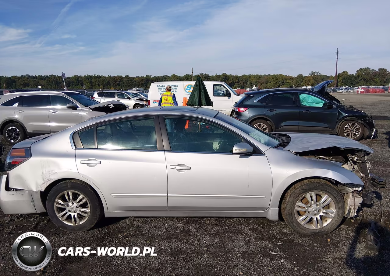 2011 Nissan Altima 2.5 S VIN:1N4AL2AP7BN512014 - 13