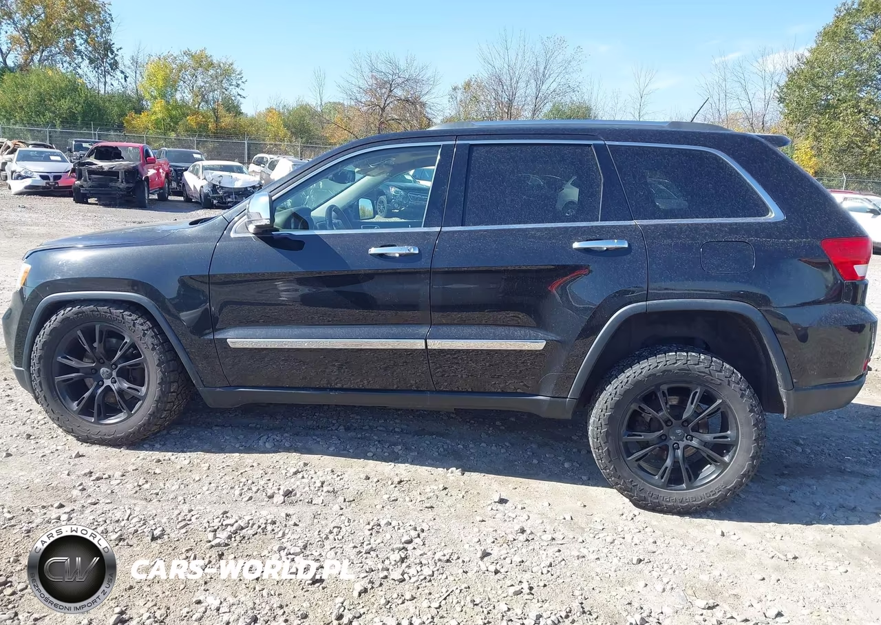 2013 Jeep Grand Cherokee Overland VIN:1C4RJFCT0DC649234 - 14