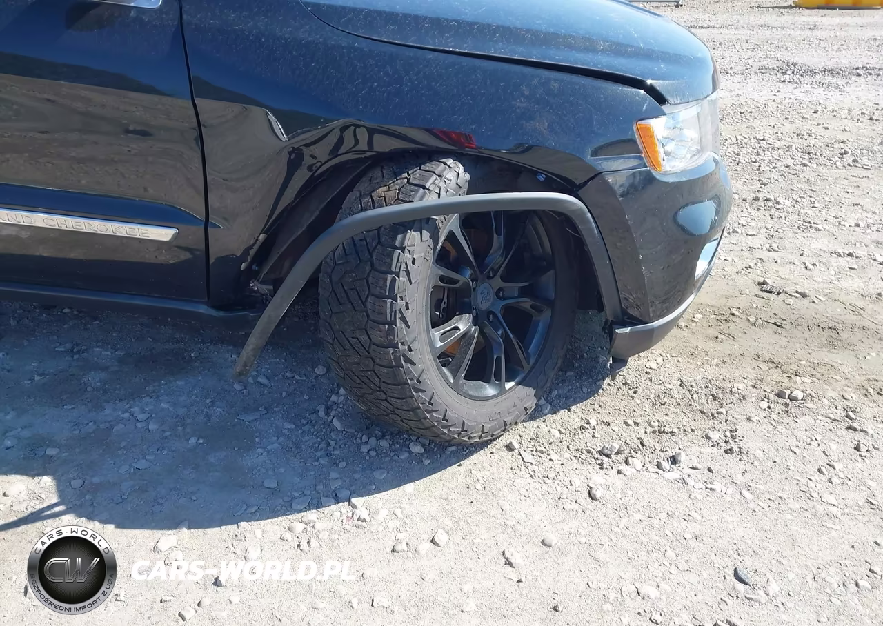 2013 Jeep Grand Cherokee Overland VIN:1C4RJFCT0DC649234 - 18