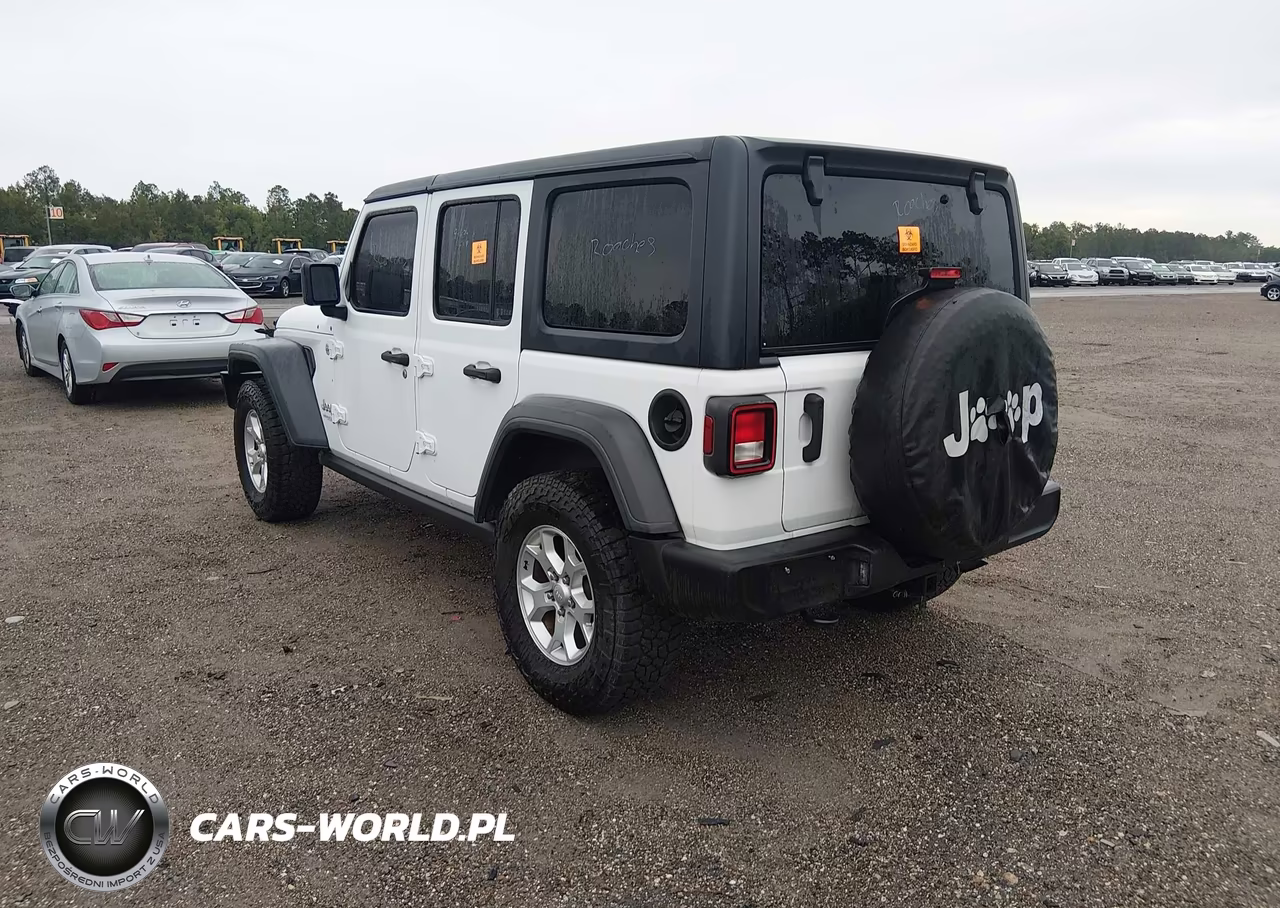 2021 Jeep Wrangler Unlimited Islander 4X4 VIN:1C4HJXDN3MW549466 - 3