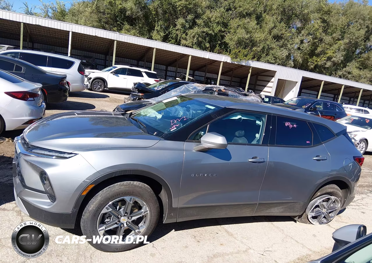 2025 Chevrolet Blazer Awd 2Lt VIN:3GNKBHR40SS227859 - 14