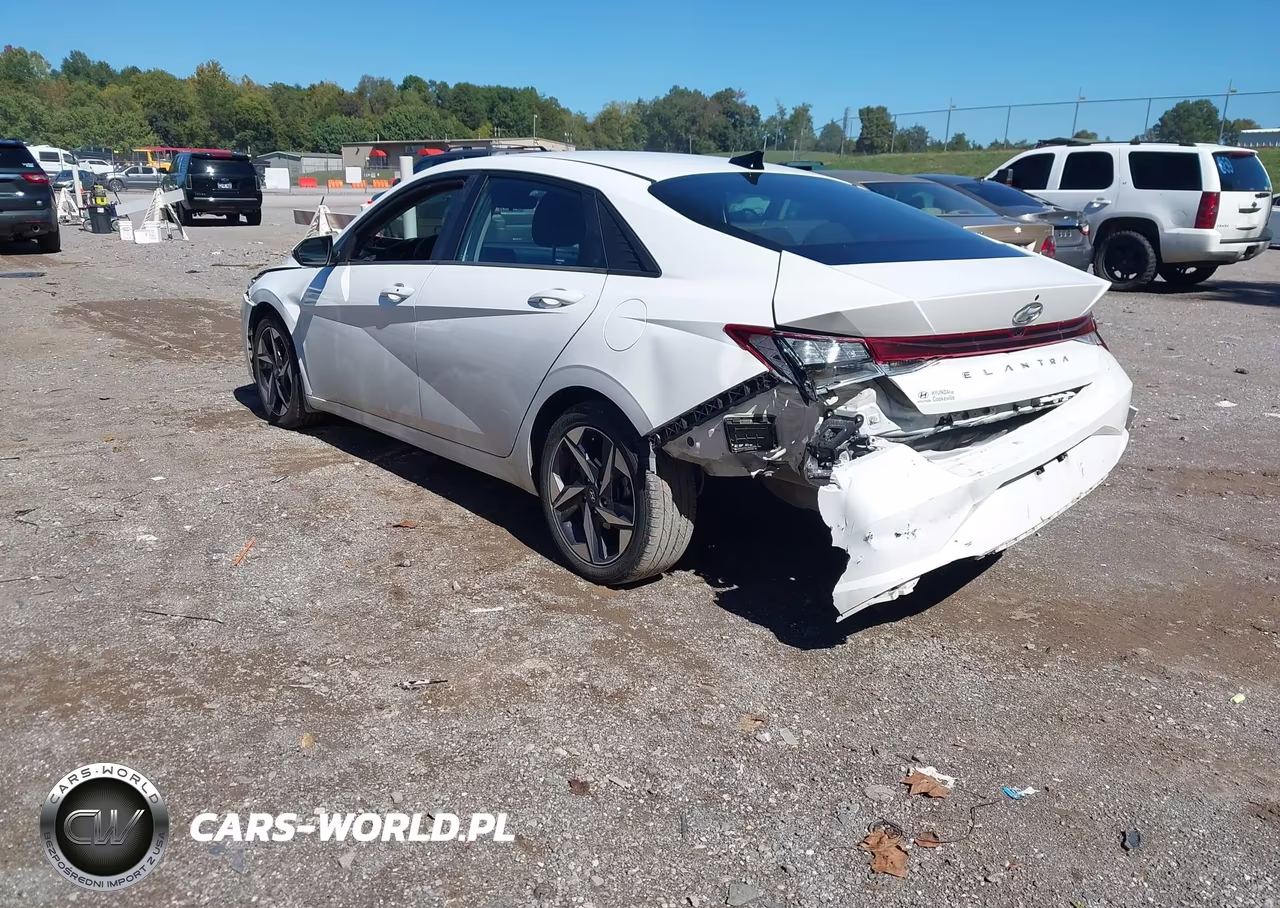 2023 Hyundai Elantra Sel VIN:5NPLS4AG8PH115890 - 3