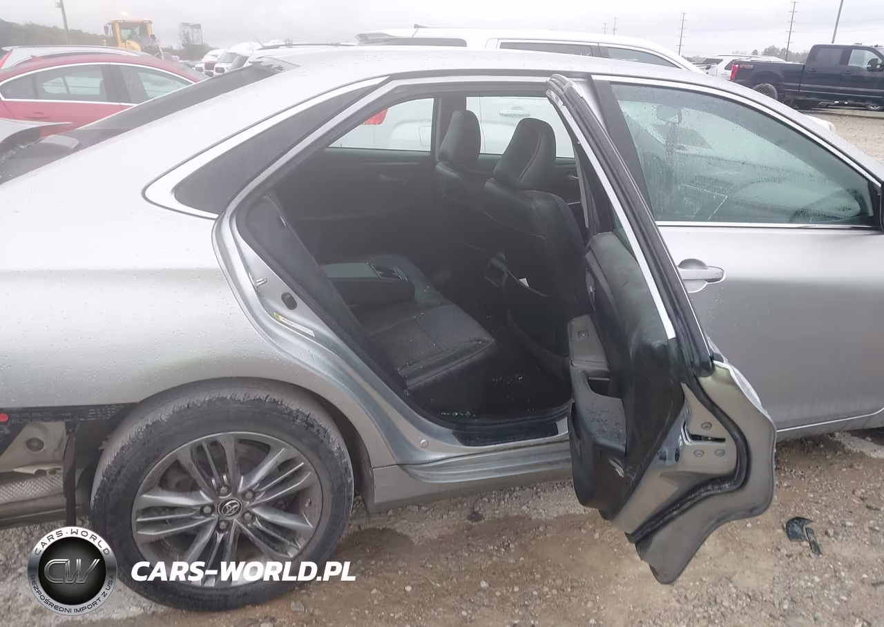 2015 Toyota Camry Se VIN:4T1BF1FKXFU494824 - 8