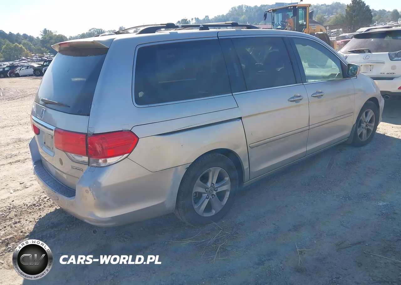 2009 Honda Odyssey Touring VIN:5FNRL38969B008914 - 4
