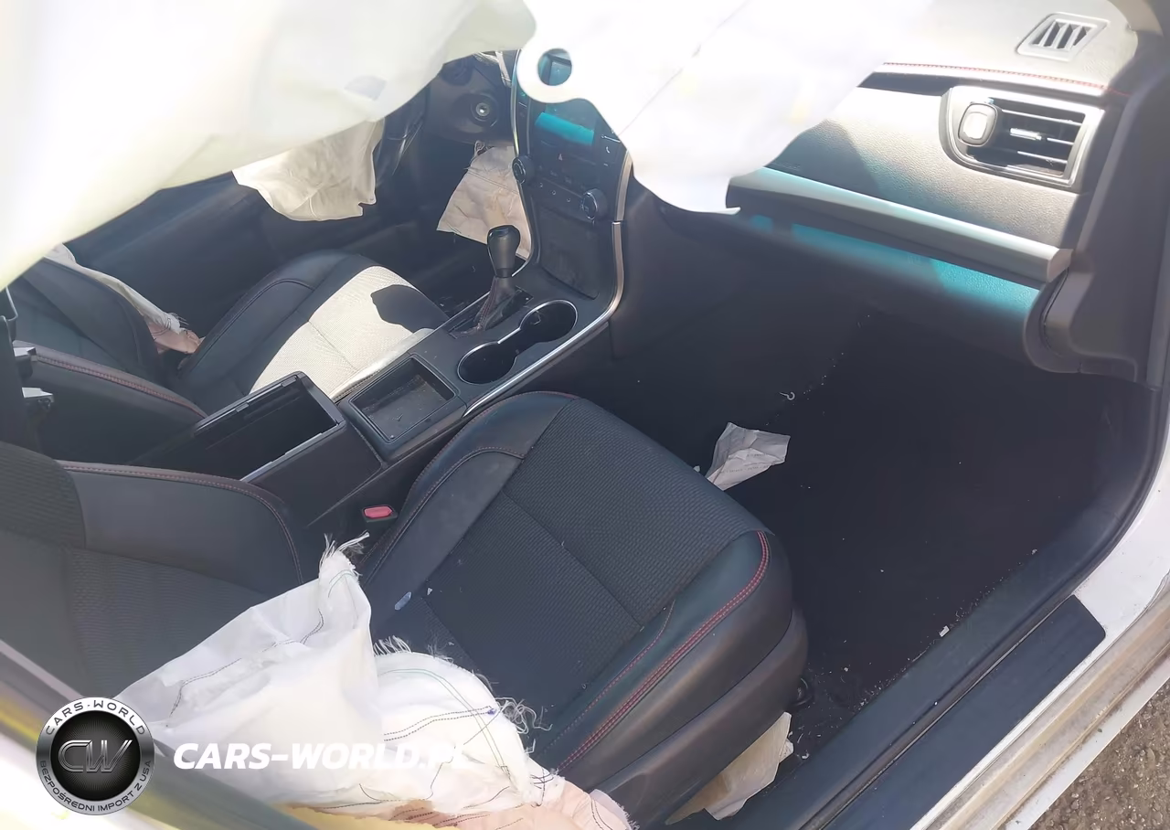 2016 Toyota Camry Se VIN:4T1BF1FK1GU233471 - 5