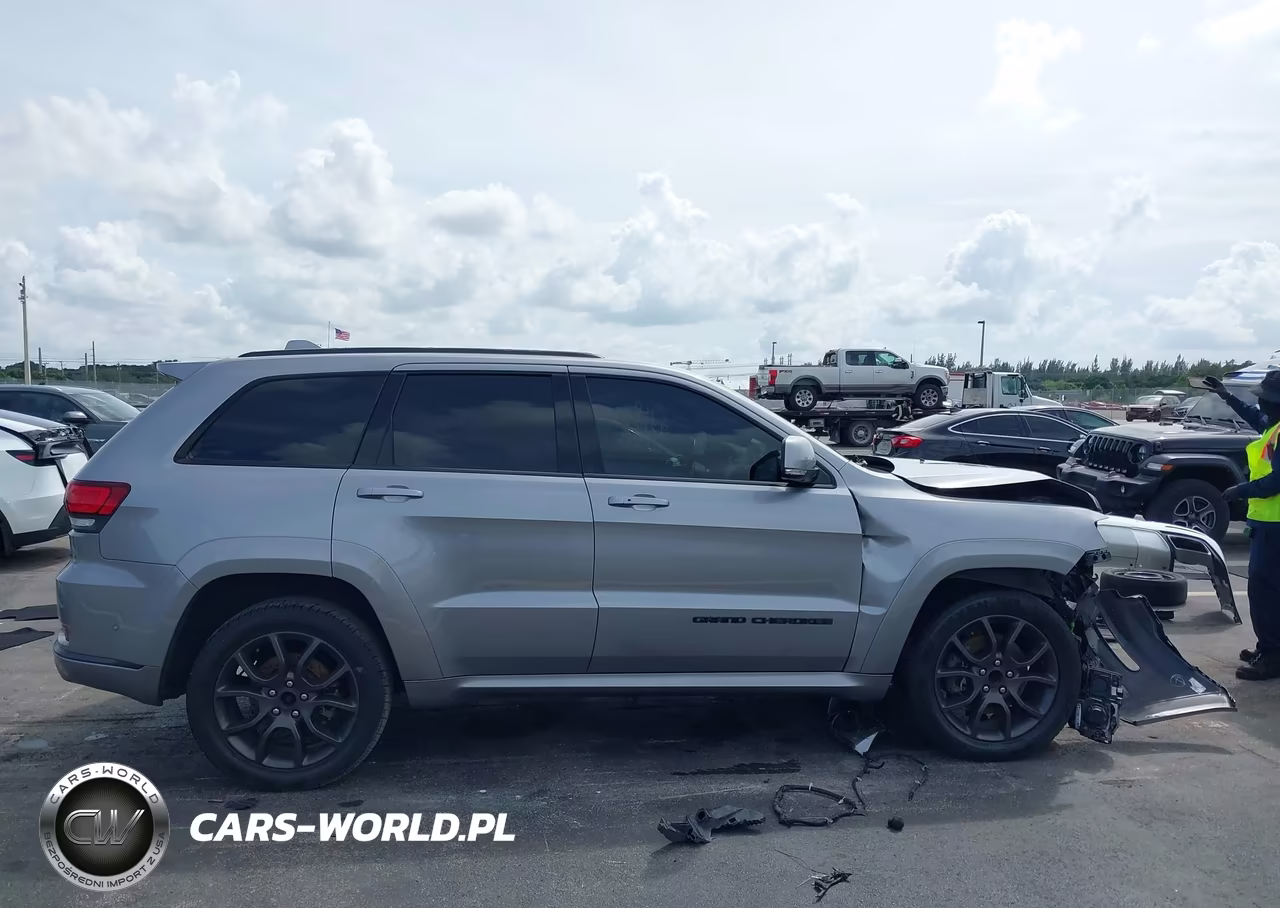 2021 Jeep Grand Cherokee High Altitude 4X2 VIN:1C4RJECG9MC738300 - 13