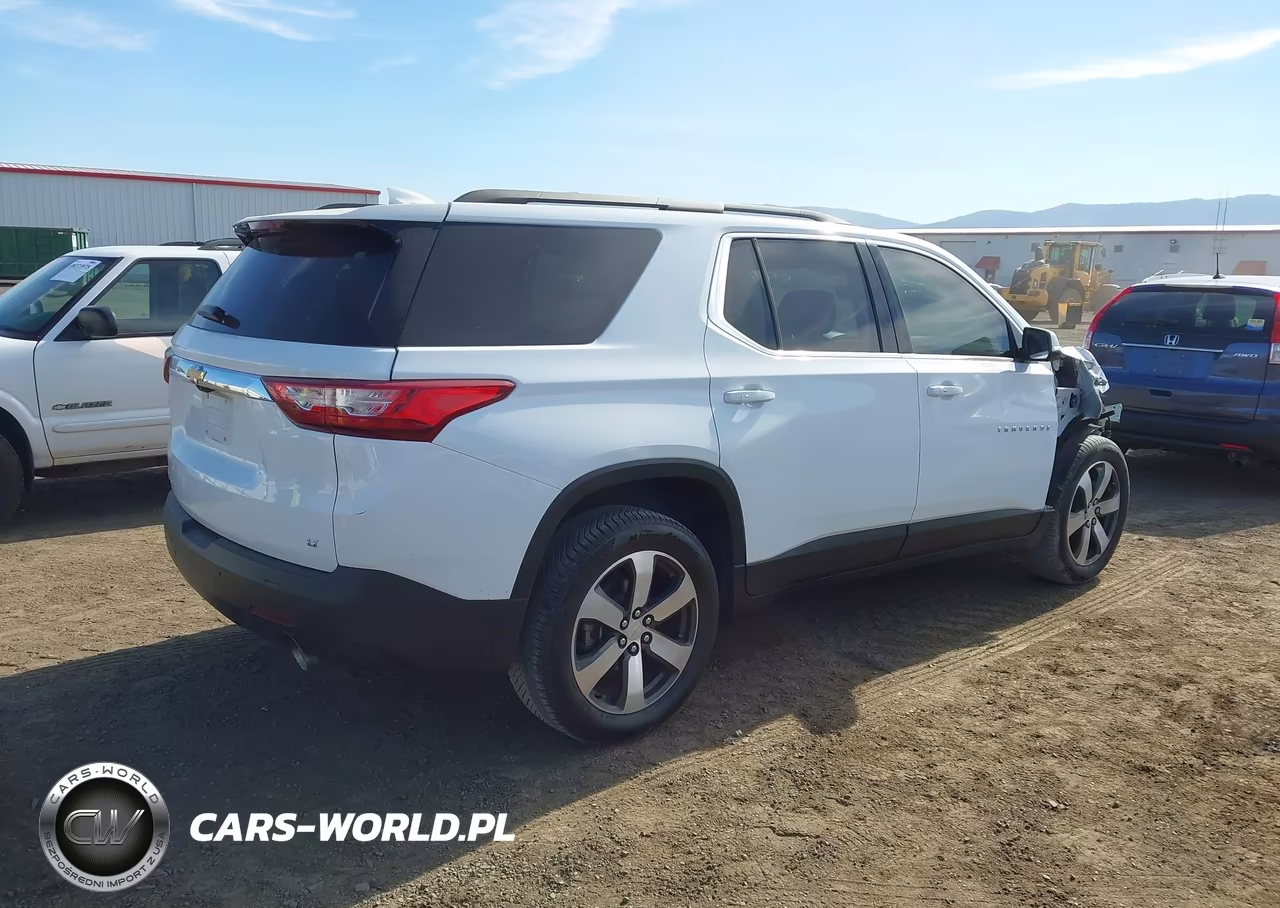 2020 Chevrolet Traverse Awd Lt Leather VIN:1GNEVHKW2LJ135056 - 4