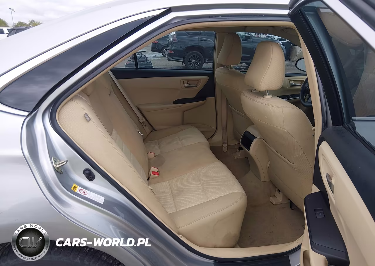 2017 Toyota Camry Le VIN:4T1BF1FK6HU433358 - 8