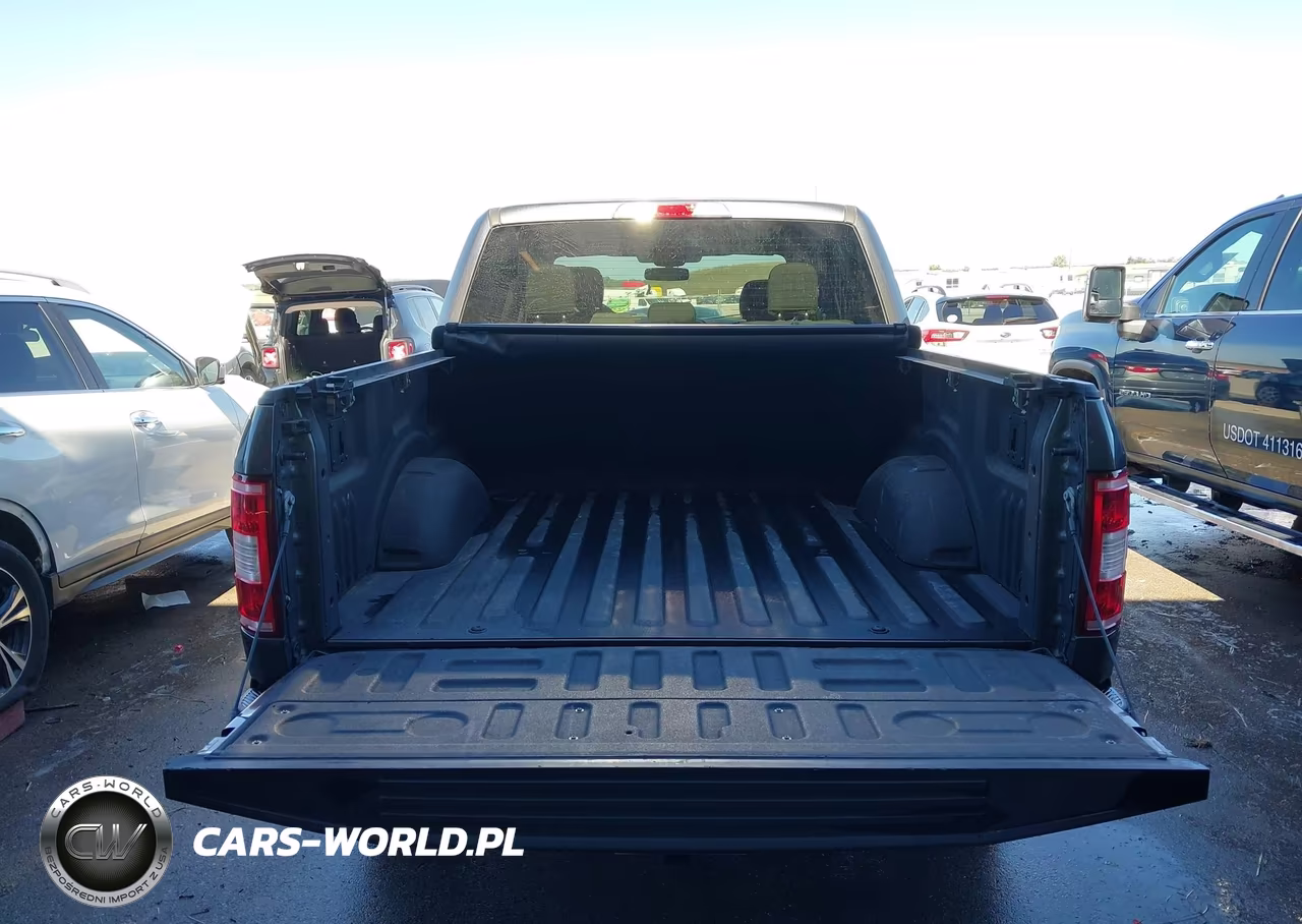2019 Ford F-150 Xlt VIN:1FTEW1EP1KKC66327 - 17