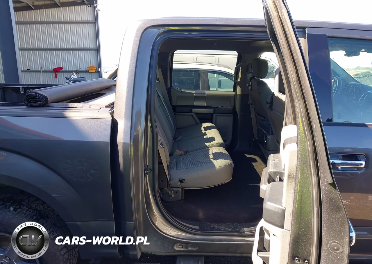 2019 Ford F-150 Xlt VIN:1FTEW1EP1KKC66327 - 8