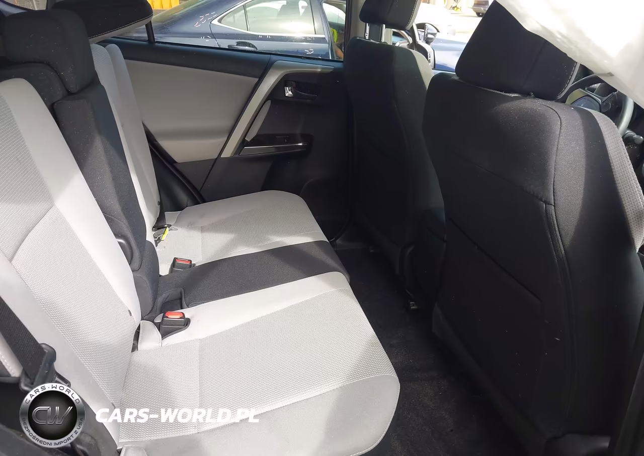 2018 Toyota Rav4 Adventure VIN:2T3RFREV4JW738699 - 8