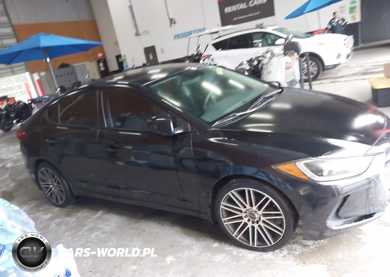 2018 Hyundai Elantra Sel VIN:5NPD84LF0JH234130 - 13