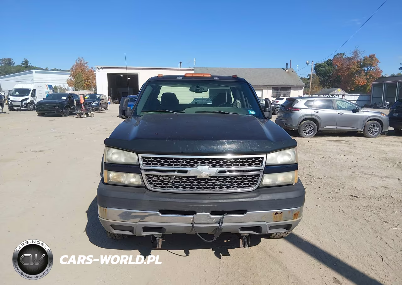 2005 Chevrolet Silverado 3500 Ls VIN:1GCHK39U05E203033 - 12