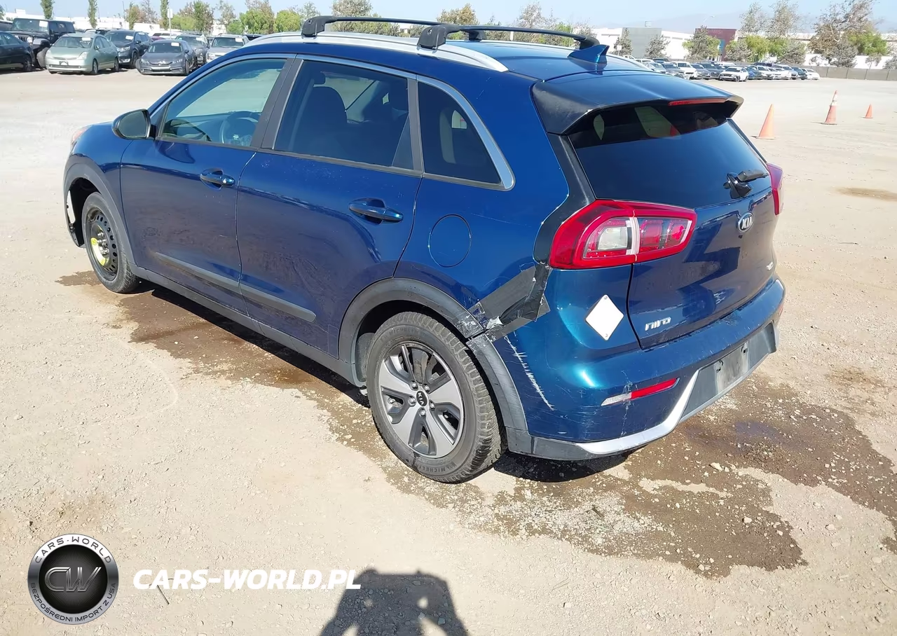 2017 Kia Niro Lx VIN:KNDCB3LC4H5101457 - 3