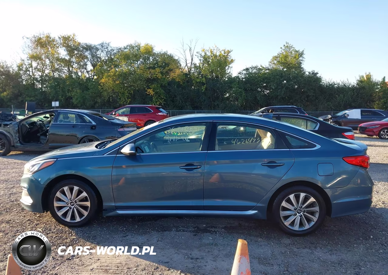 2017 Hyundai Sonata Sport VIN:5NPE34AF8HH524518 - 15