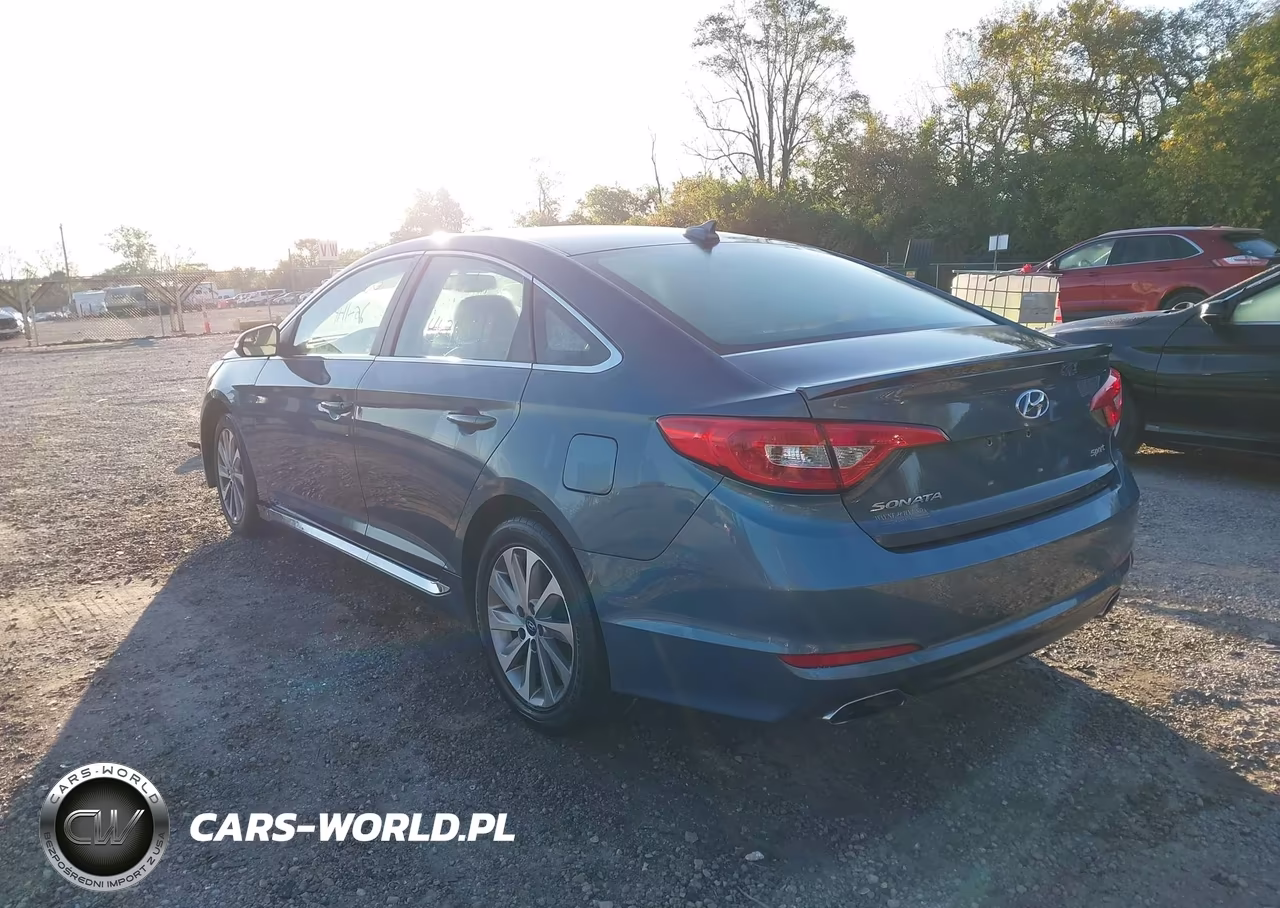 2017 Hyundai Sonata Sport VIN:5NPE34AF8HH524518 - 3