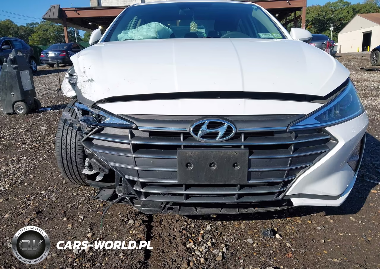 2020 Hyundai Elantra Sel VIN:5NPD84LF5LH591872 - 6