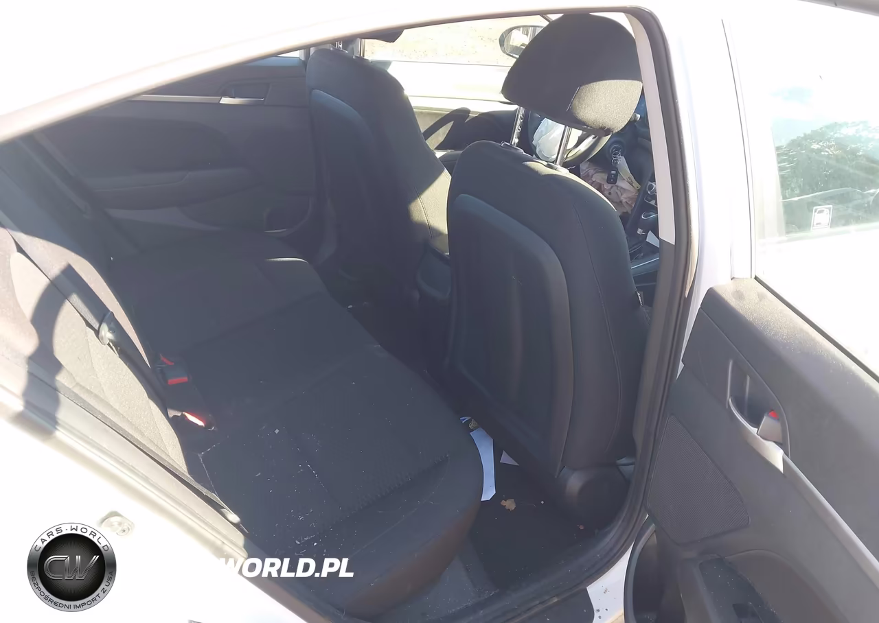 2020 Hyundai Elantra Sel VIN:5NPD84LF5LH591872 - 8