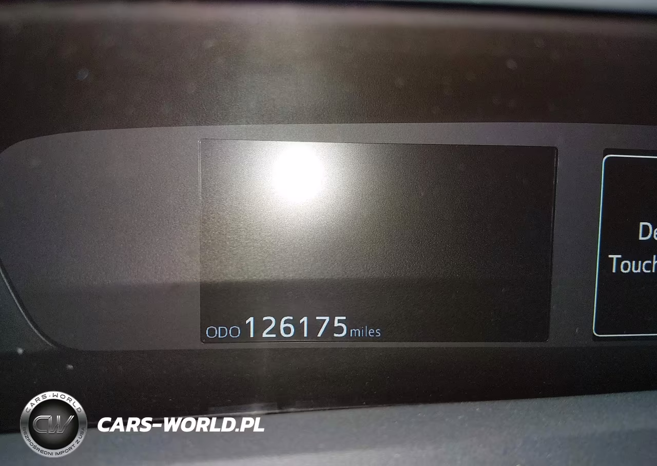 2016 Toyota Prius Three VIN:JTDKARFU8G3520234 - 14