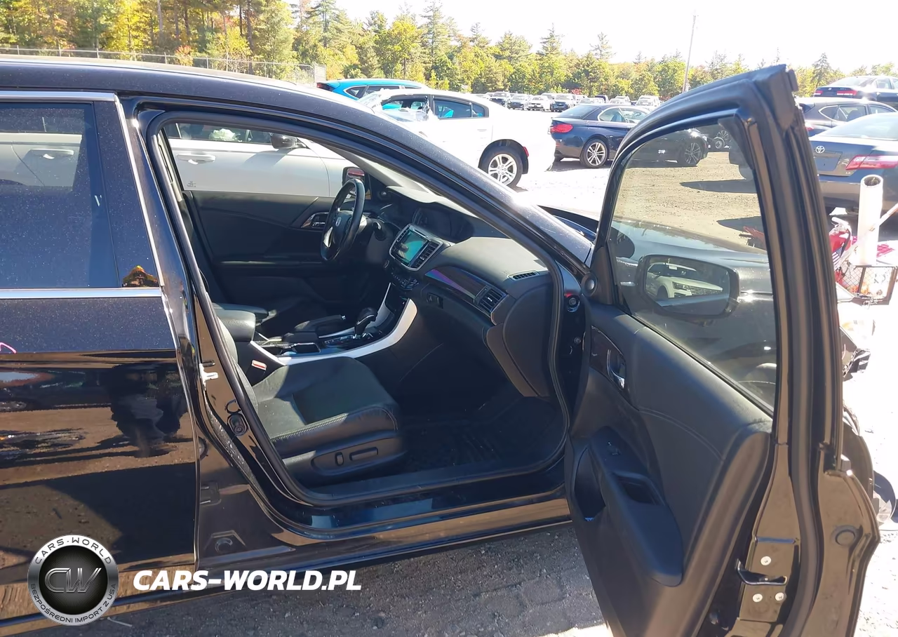 2017 Honda Accord Ex-L V6 VIN:1HGCR3F84HA016923 - 5