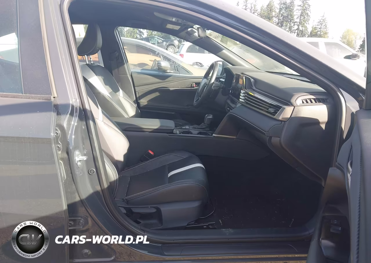 2025 Toyota Camry Se VIN:4T1DAACK6SU590908 - 5