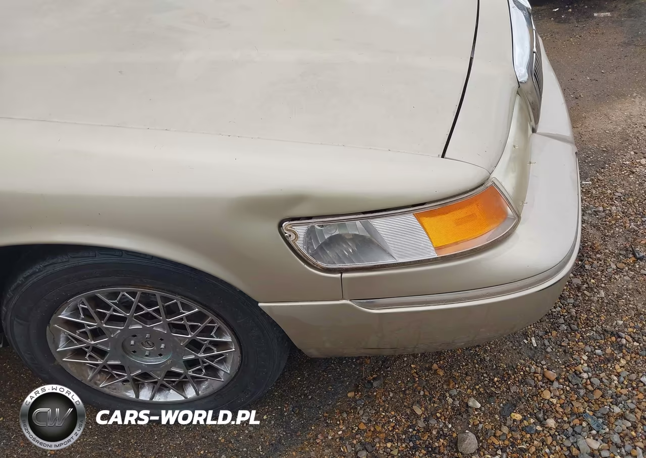 2000 Mercury Grand Marquis Gs VIN:2MEFM74W9YX724139 - 13