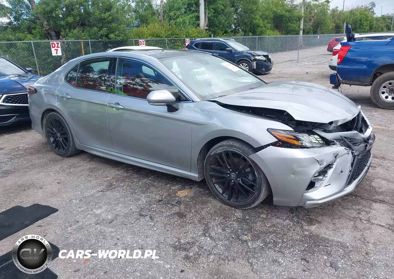 2021 Toyota Camry Xse