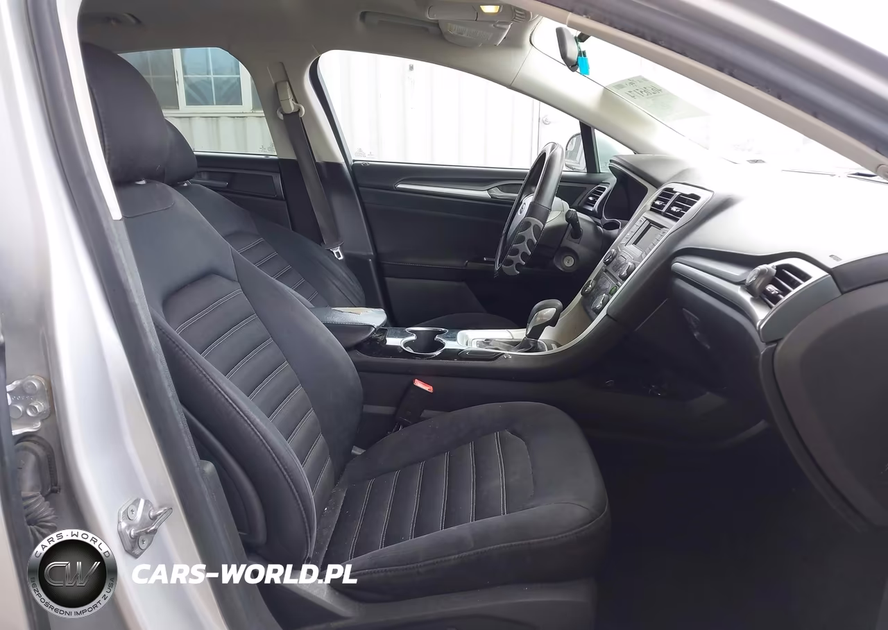 2015 Ford Fusion Se VIN:3FA6P0H71FR296801 - 5