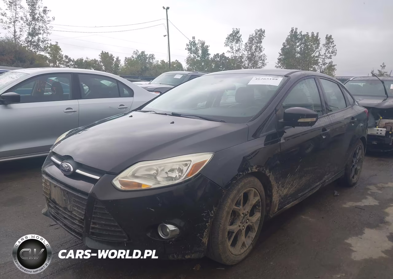 2014 Ford Focus Se VIN:1FADP3F24EL183261 - 2