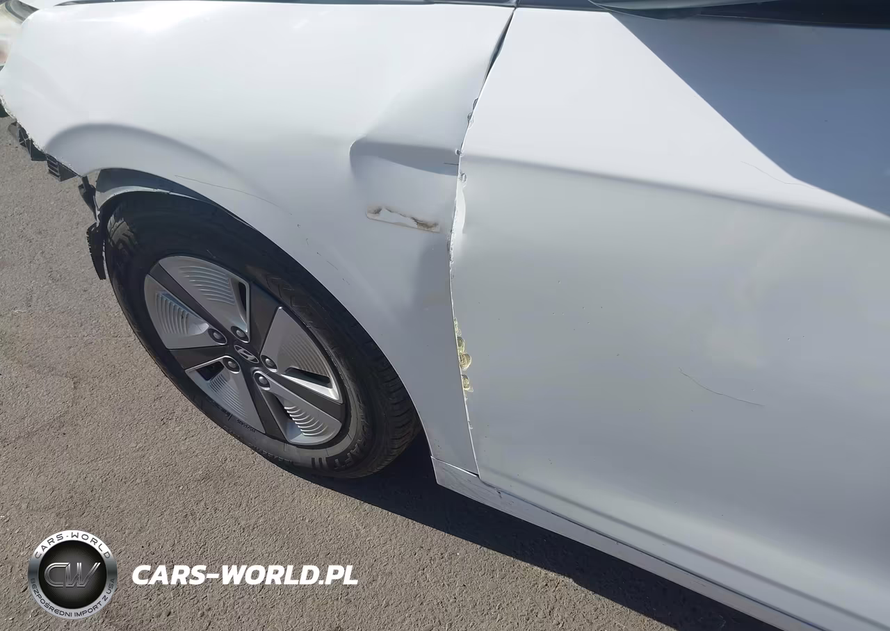 2019 Hyundai Ioniq Hybrid Blue VIN:KMHC65LC1KU131380 - 18