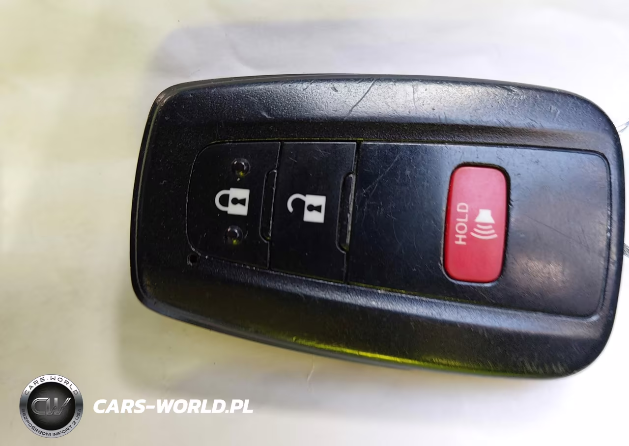 2020 Toyota Prius Le VIN:JTDKARFU9L3103196 - 11