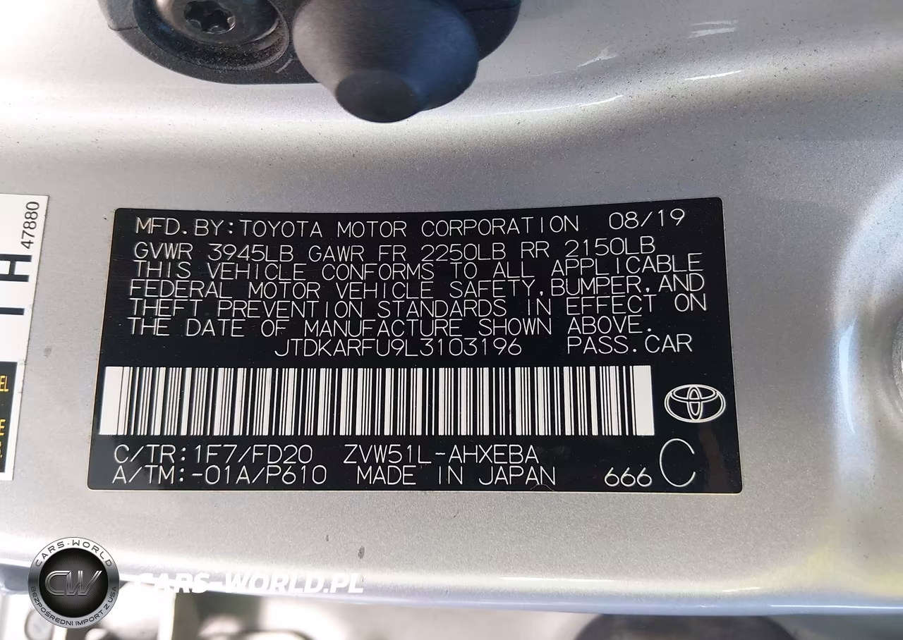 2020 Toyota Prius Le VIN:JTDKARFU9L3103196 - 9