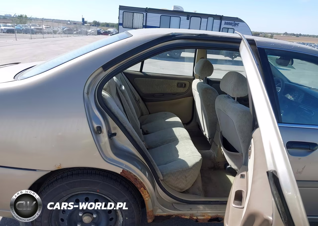 2001 Nissan Altima Gxe VIN:1N4DL01D41C195164 - 8