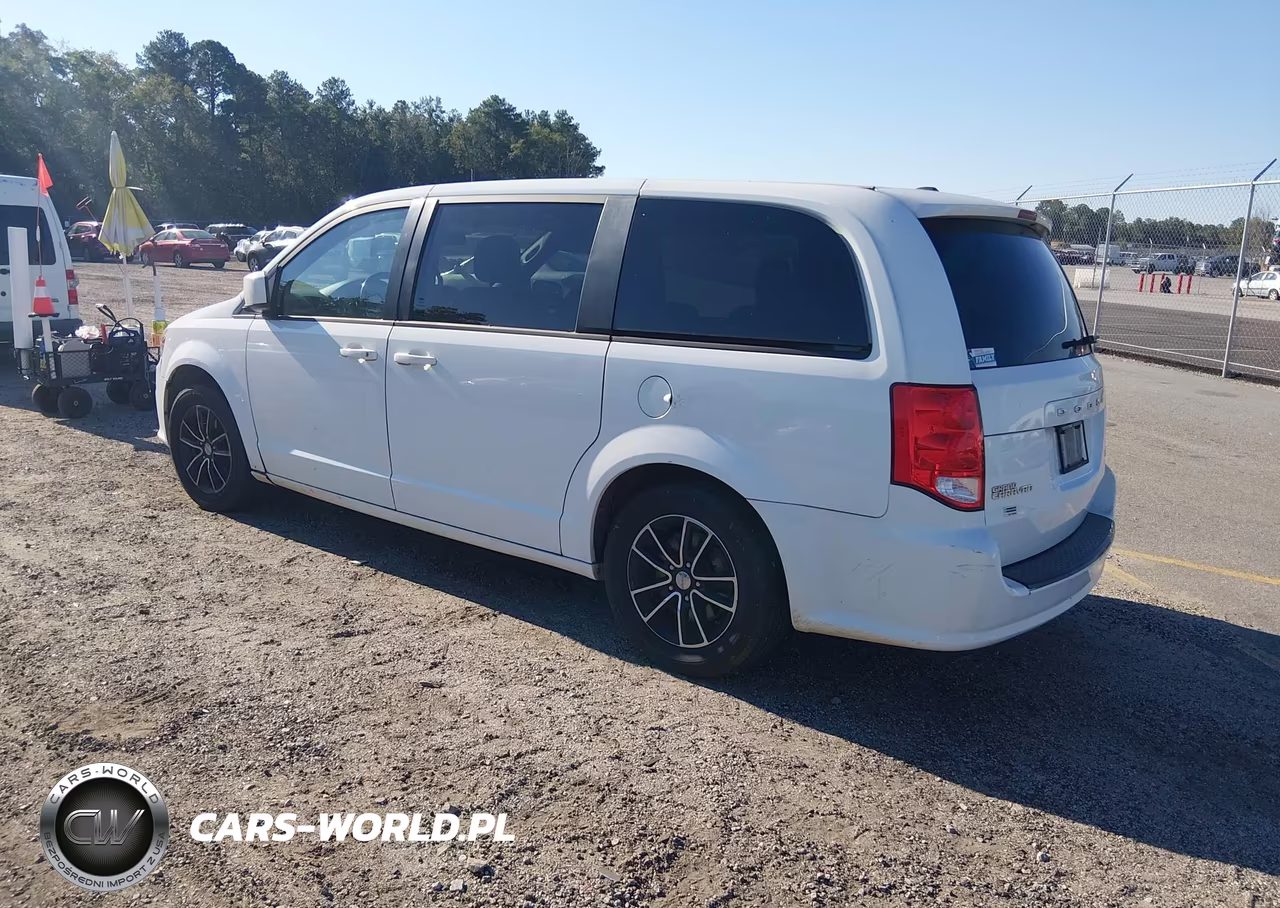 2018 Dodge Grand Caravan Se Plus VIN:2C4RDGBG9JR198745 - 3