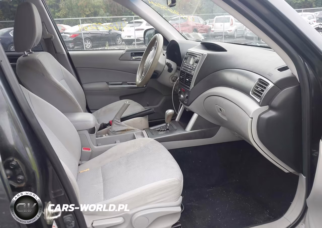 2013 Subaru Forester 2.5X Premium VIN:JF2SHADC6DH419734 - 5