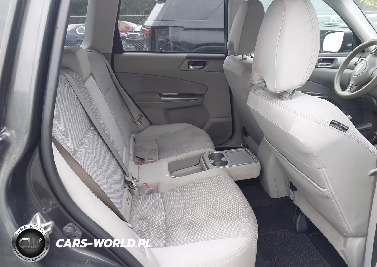 2013 Subaru Forester 2.5X Premium VIN:JF2SHADC6DH419734 - 8