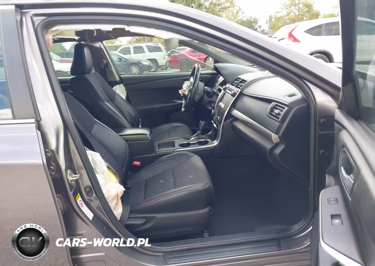 2016 Toyota Camry Se VIN:4T1BF1FK8GU119208 - 5