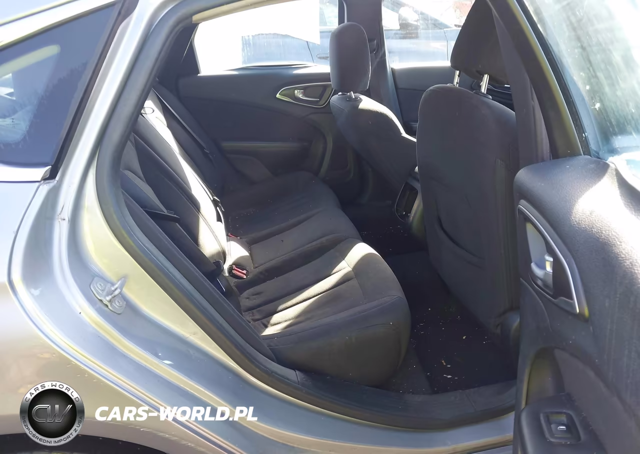 2015 Chrysler 200 Limited VIN:1C3CCCAB8FN616051 - 8