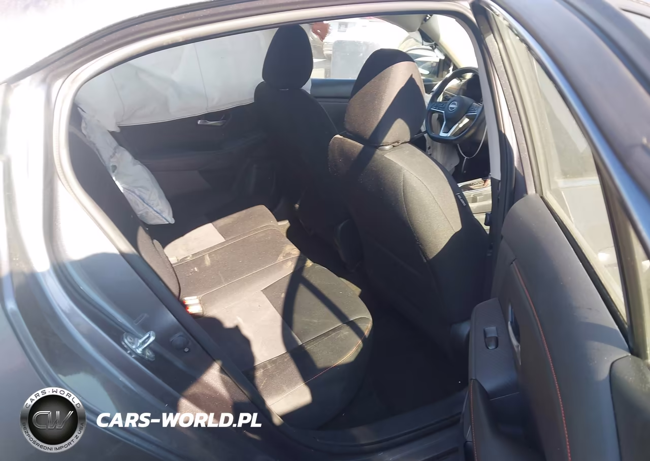 2025 Nissan Sentra Sr VIN:3N1AB8DV3SY317396 - 8