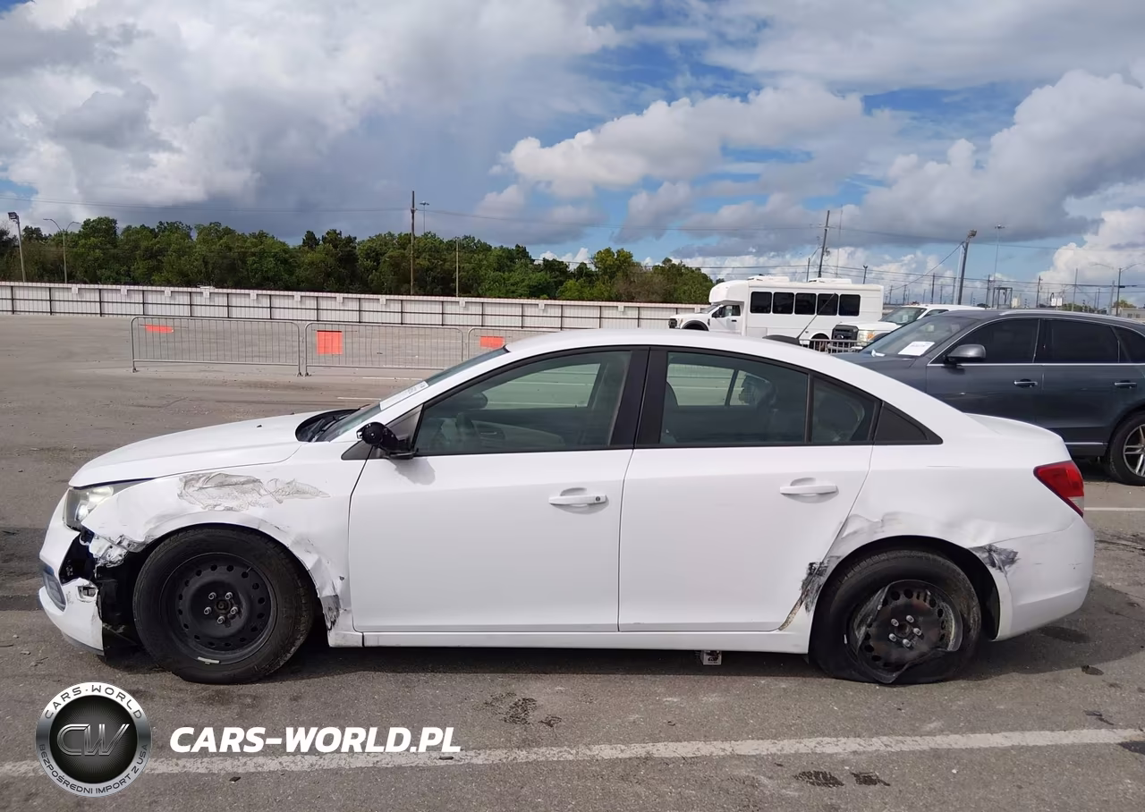 2016 Chevrolet Cruze Limited Ls VIN:1G1PC5SH7G7220302 - 14