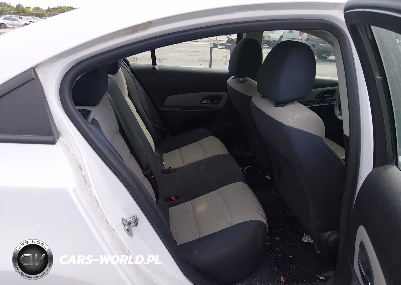 2016 Chevrolet Cruze Limited Ls VIN:1G1PC5SH7G7220302 - 8