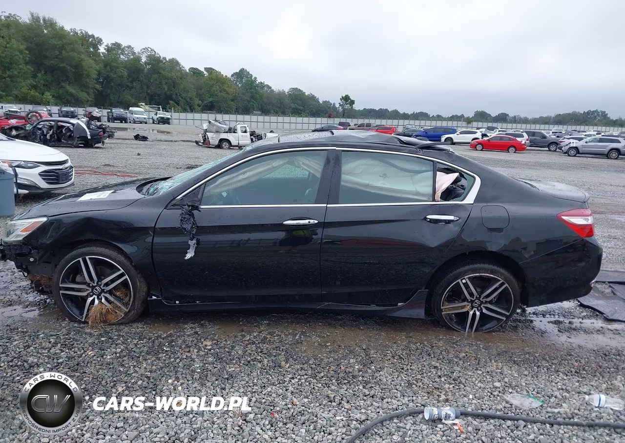 2017 Honda Accord Touring V6 VIN:1HGCR3F90HA035302 - 13
