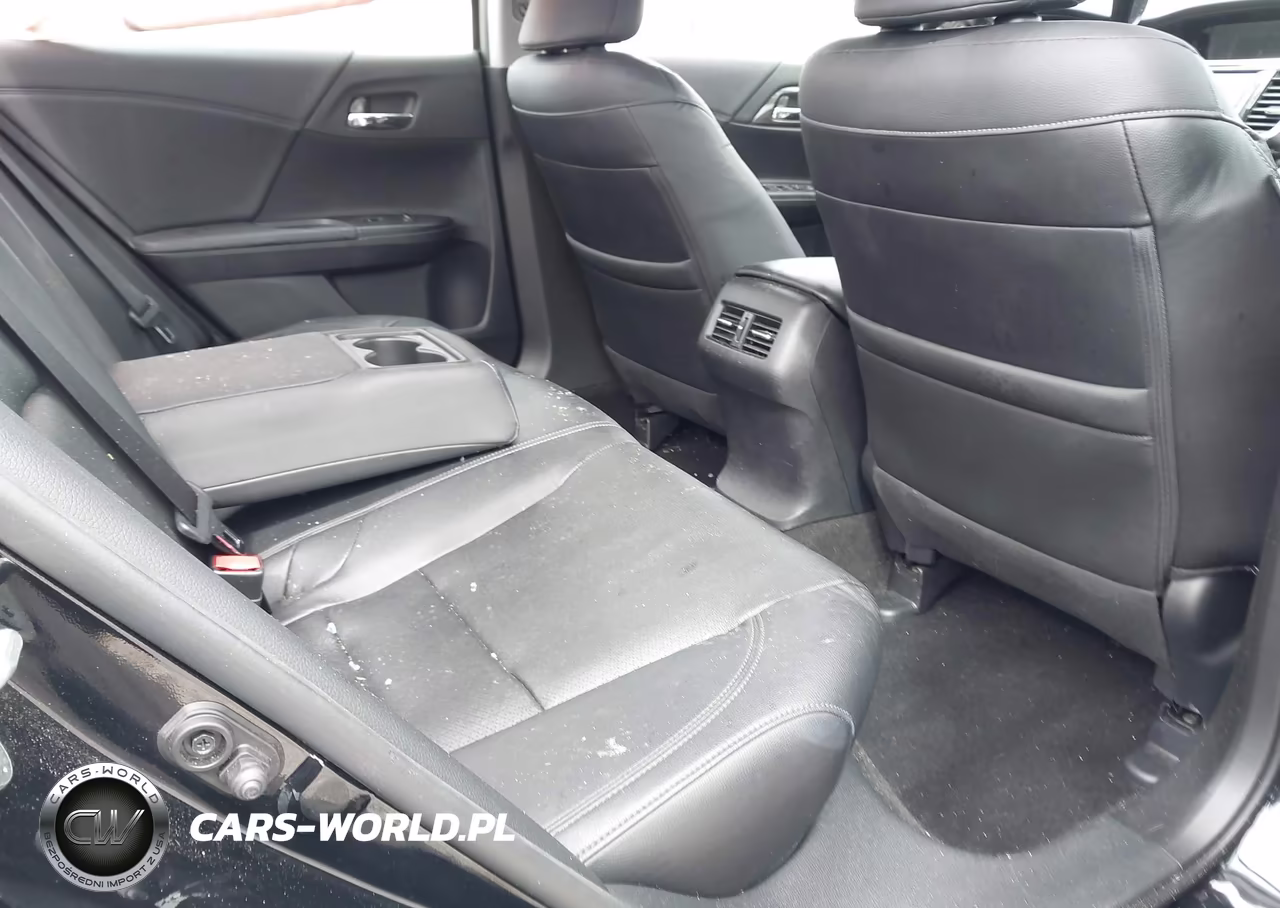 2017 Honda Accord Touring V6 VIN:1HGCR3F90HA035302 - 8