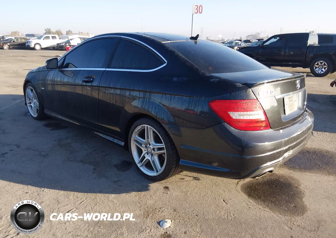 2012 Mercedes-Benz C 350 Sport VIN:WDDGJ5HB3CF893769 - 3
