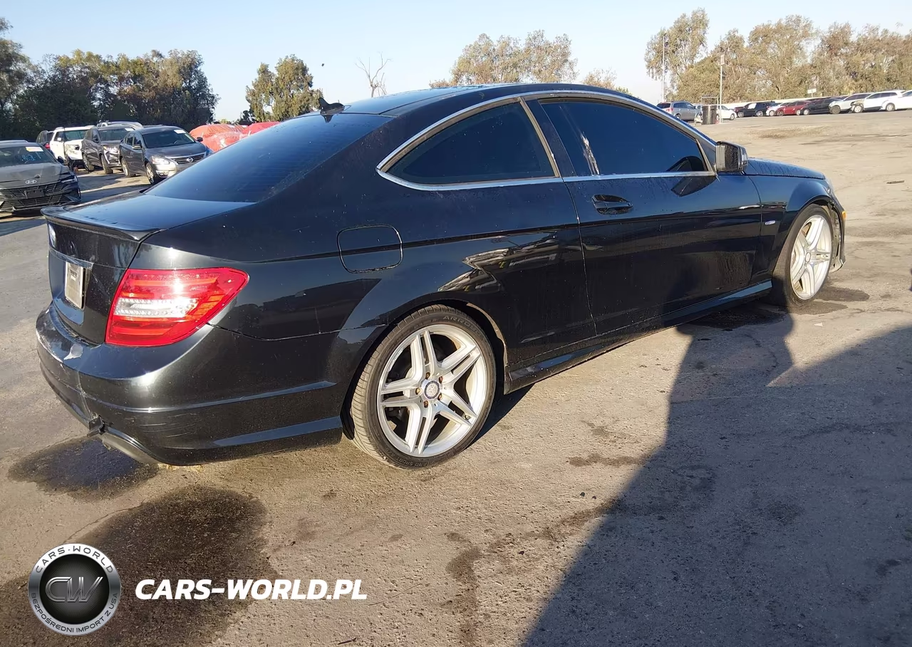 2012 Mercedes-Benz C 350 Sport VIN:WDDGJ5HB3CF893769 - 4