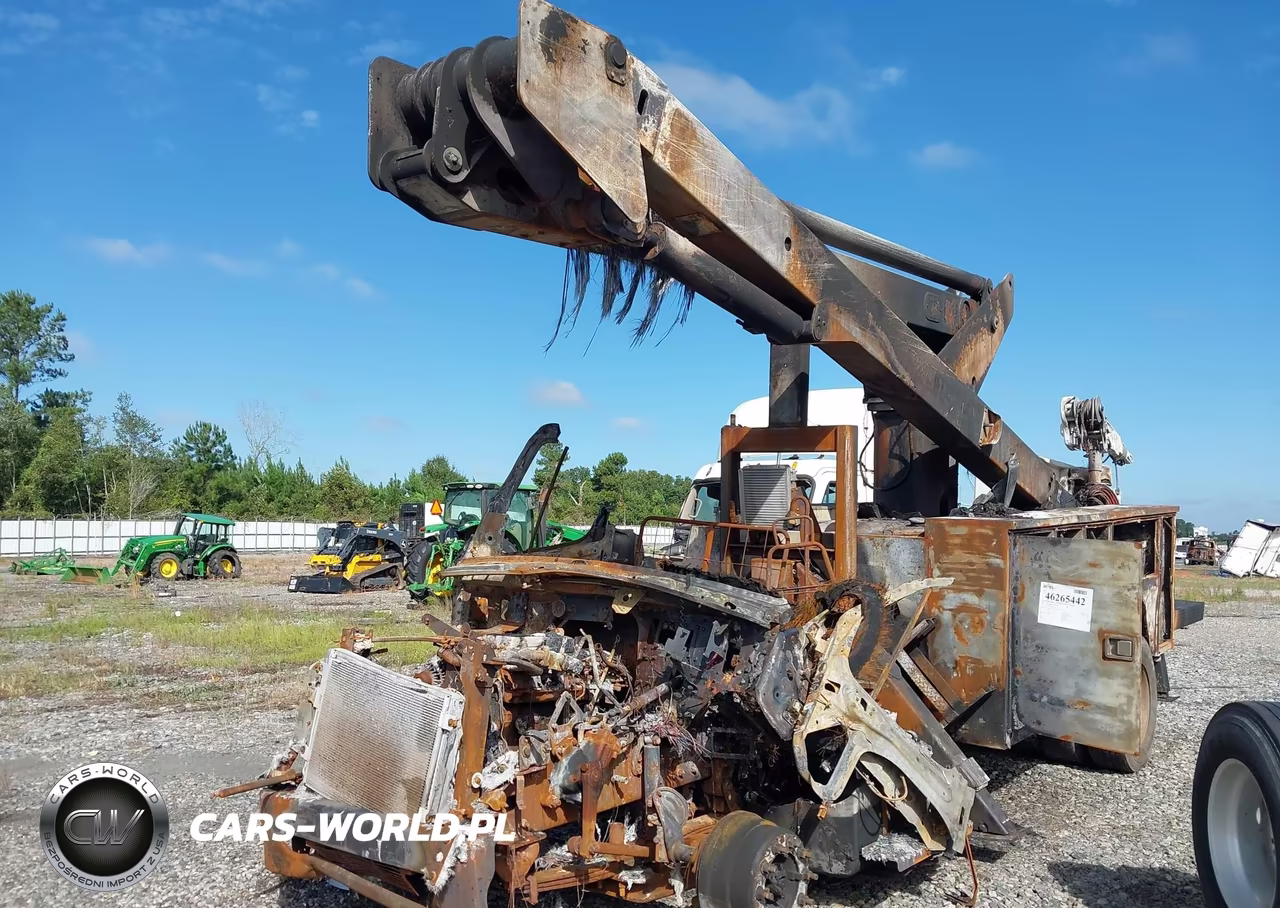2011 Freightliner M2 106 Medium Duty VIN:1FVACXDT9BDAY3813 - 2