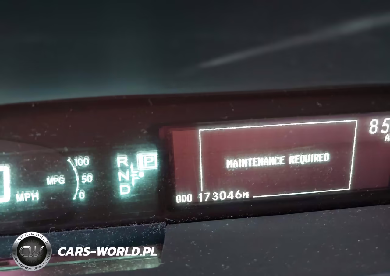 2015 Toyota Prius Two VIN:JTDKN3DU5F0473751 - 17