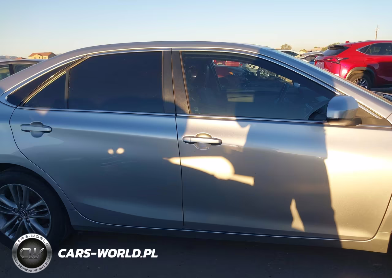 2016 Toyota Camry Se VIN:4T1BF1FKXGU548401 - 14