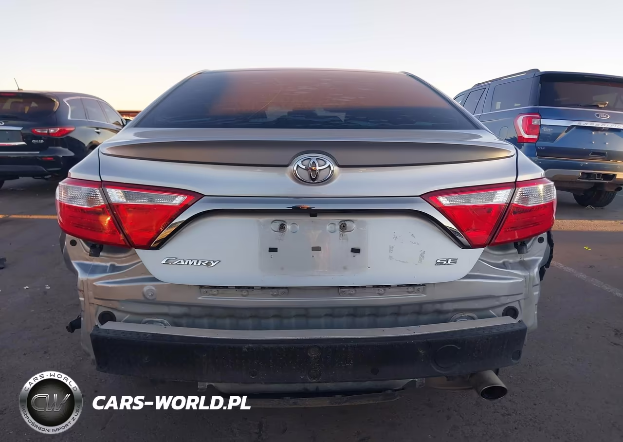 2016 Toyota Camry Se VIN:4T1BF1FKXGU548401 - 17