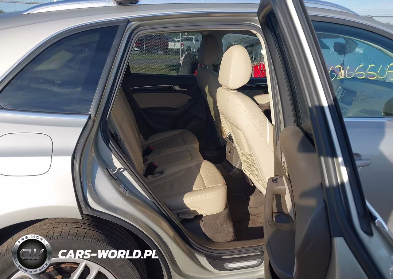 2014 Audi Q5 2.0T Premium VIN:WA1LFAFP0EA104263 - 8